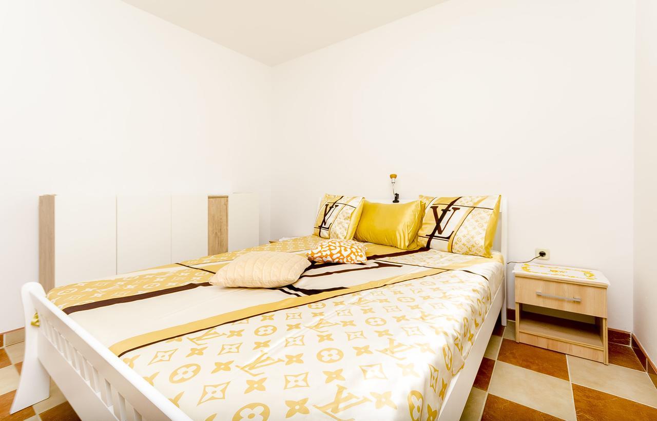 Apartments Mirko I Anda Donji Okrug  Dış mekan fotoğraf