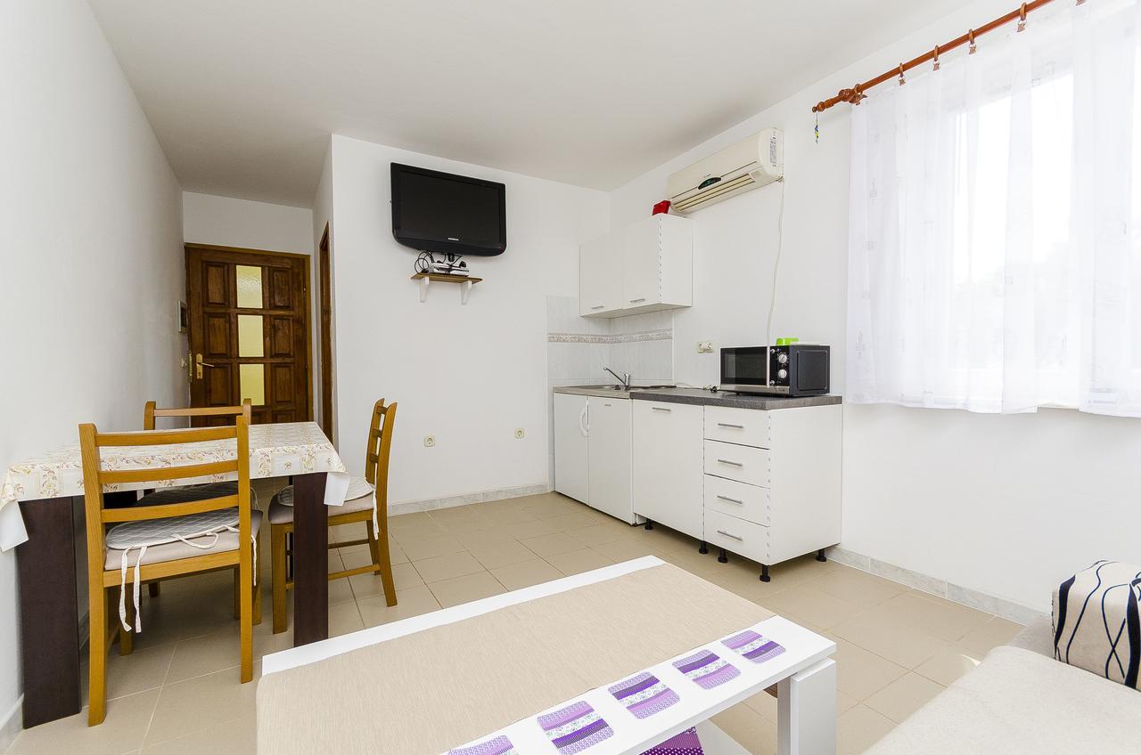 Apartments Mirko I Anda Donji Okrug  Dış mekan fotoğraf