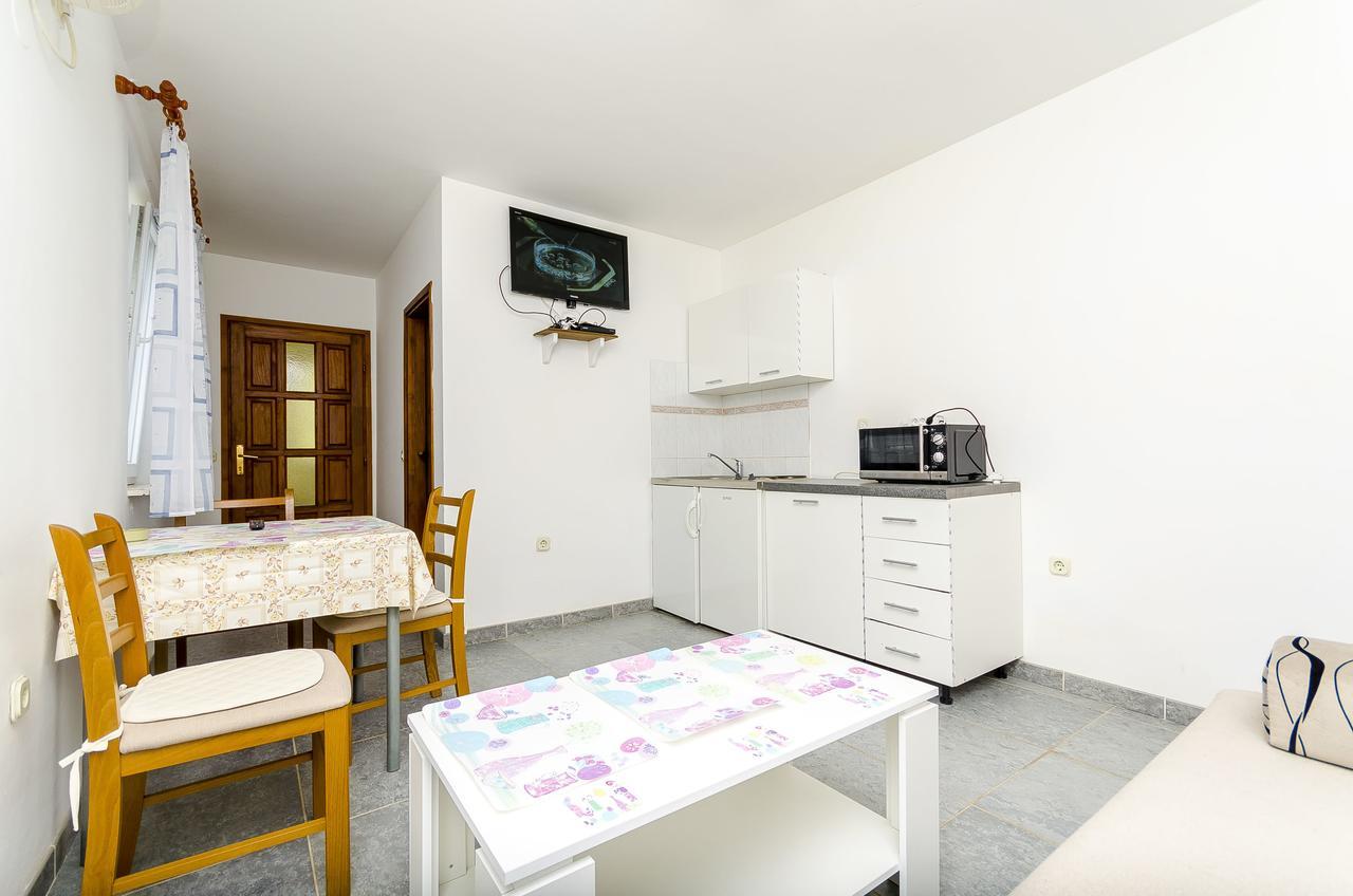 Apartments Mirko I Anda Donji Okrug  Dış mekan fotoğraf